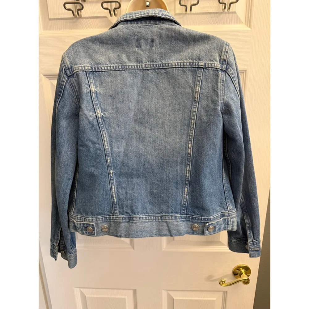 J Crew Classic Regular Fit Denim Jacket 100% Cotton Light Blue Size S - Picture 2 of 8